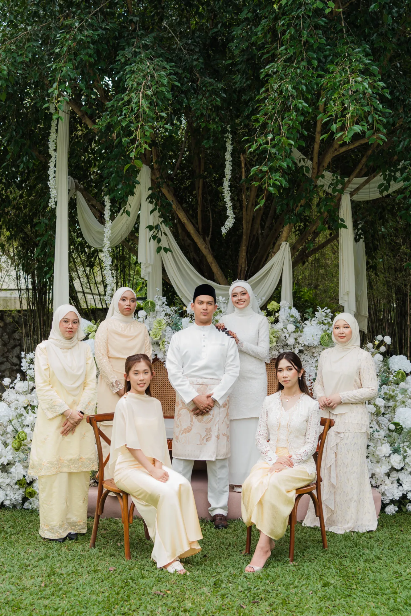 Sweetpictures photo outdoor pelamin - bridesmaid