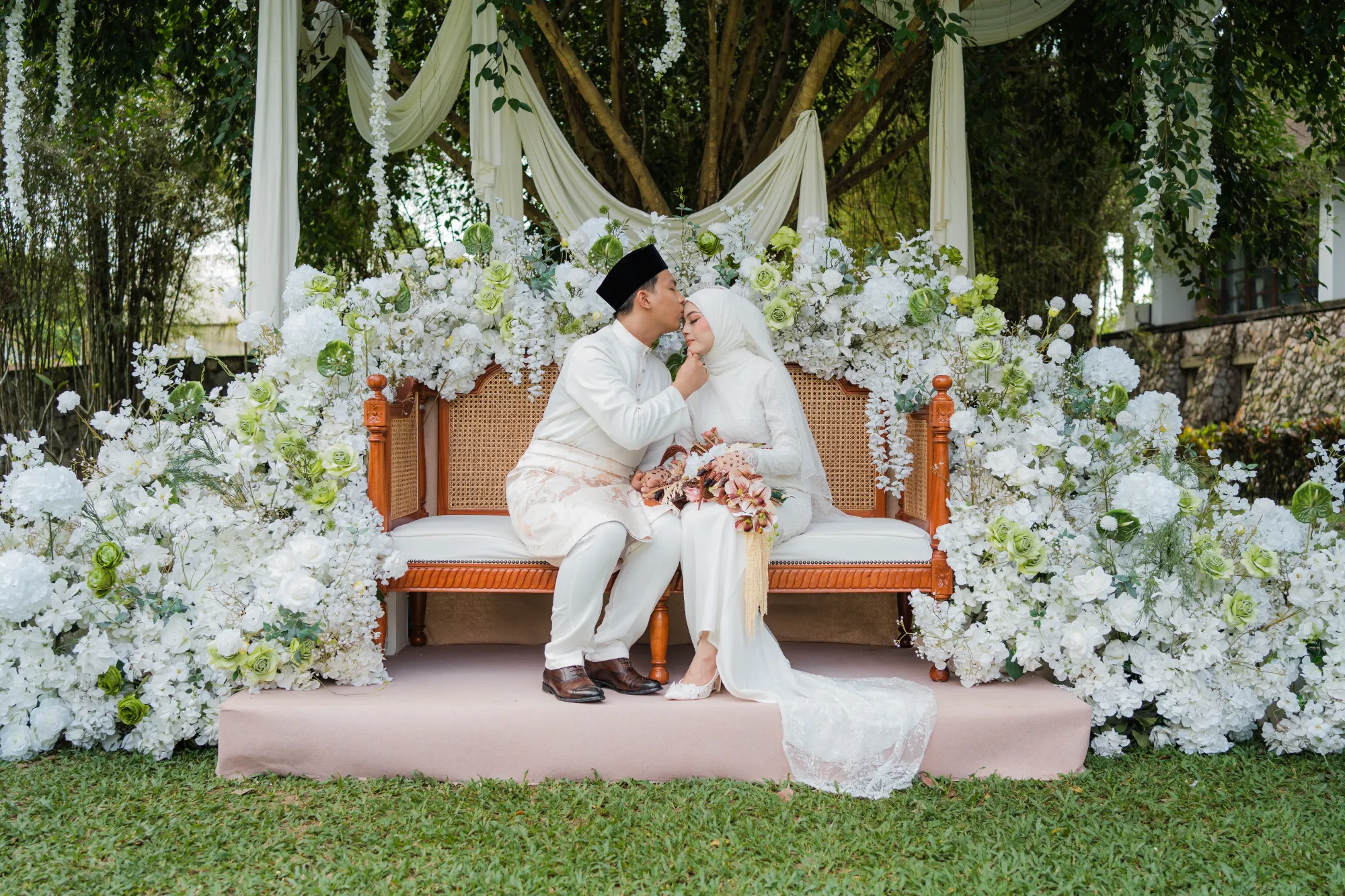 Sweetpictures photo outdoor pelamin - batal air sembahyang