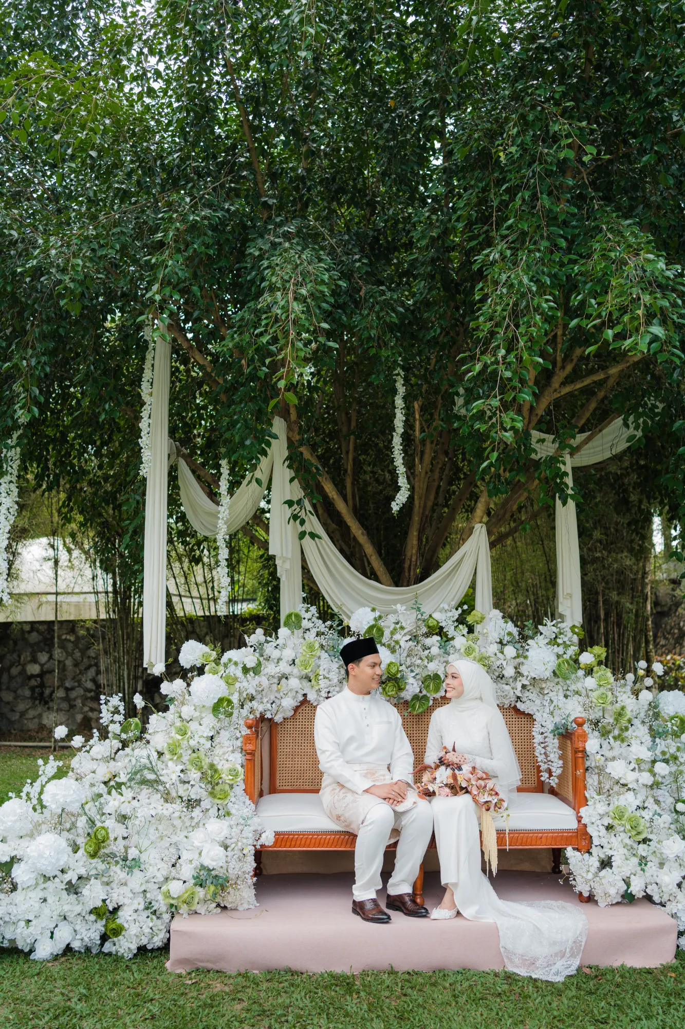 Sweetpictures photo outdoor pelamin - couple